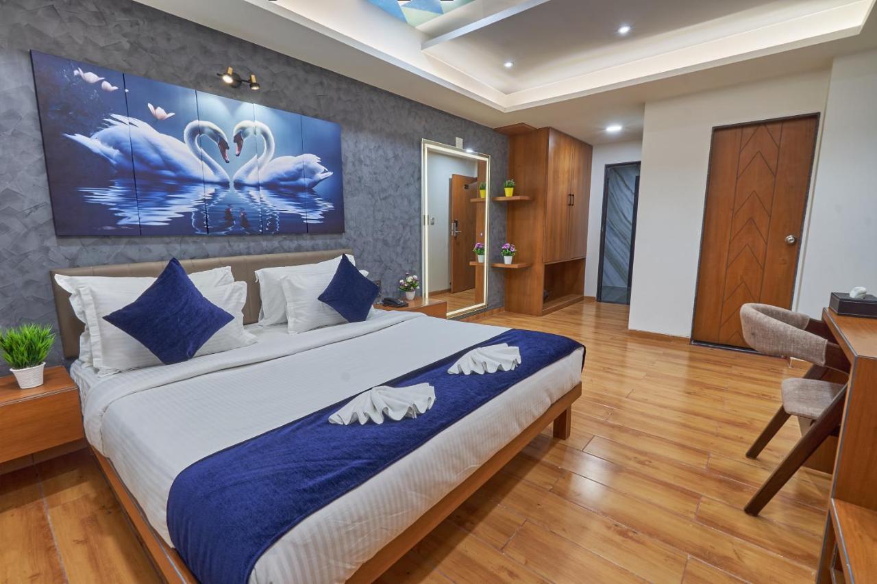Hotel The Scenic Unity Garudeshwar Esterno foto