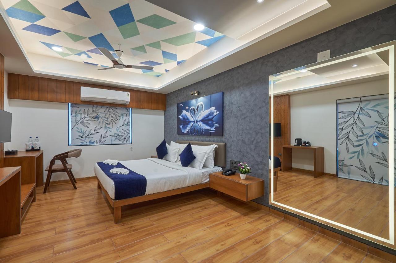 Hotel The Scenic Unity Garudeshwar Esterno foto