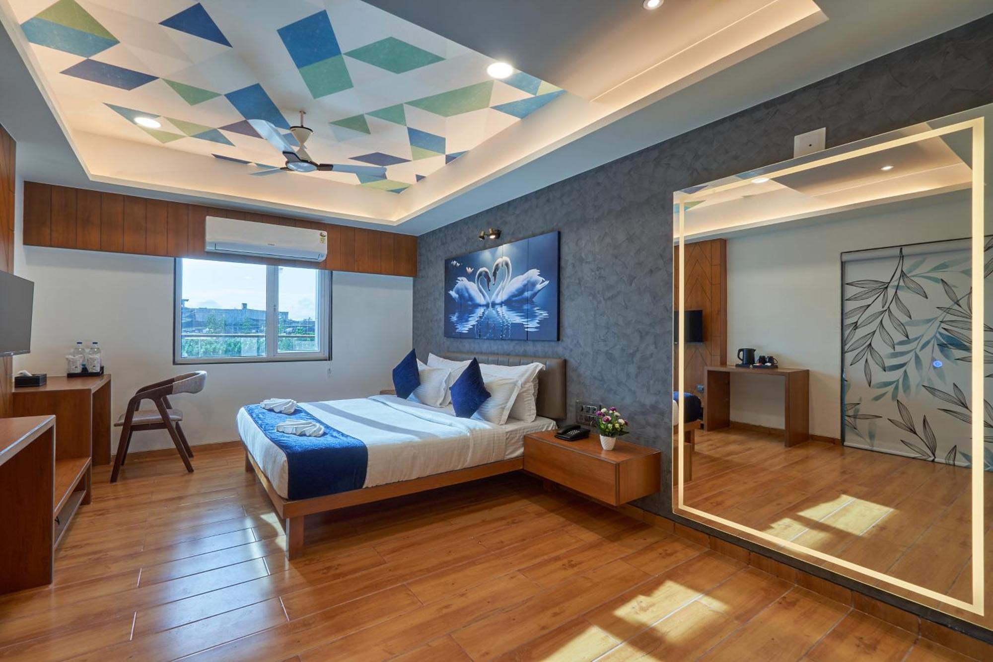 Hotel The Scenic Unity Garudeshwar Esterno foto